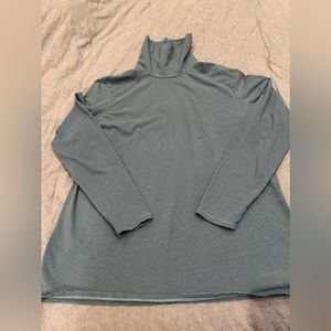 Eddie Bauer Turtleneck Men’s Size 2XX Teal and Navy Blue Striped